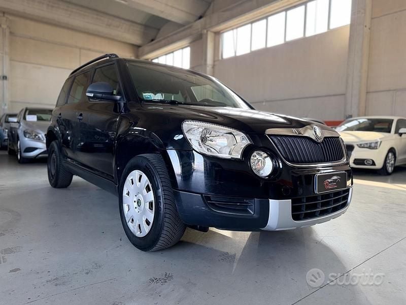 Usata Skoda Yeti Active 105 CV (77 kW) 2010 Nero SUV