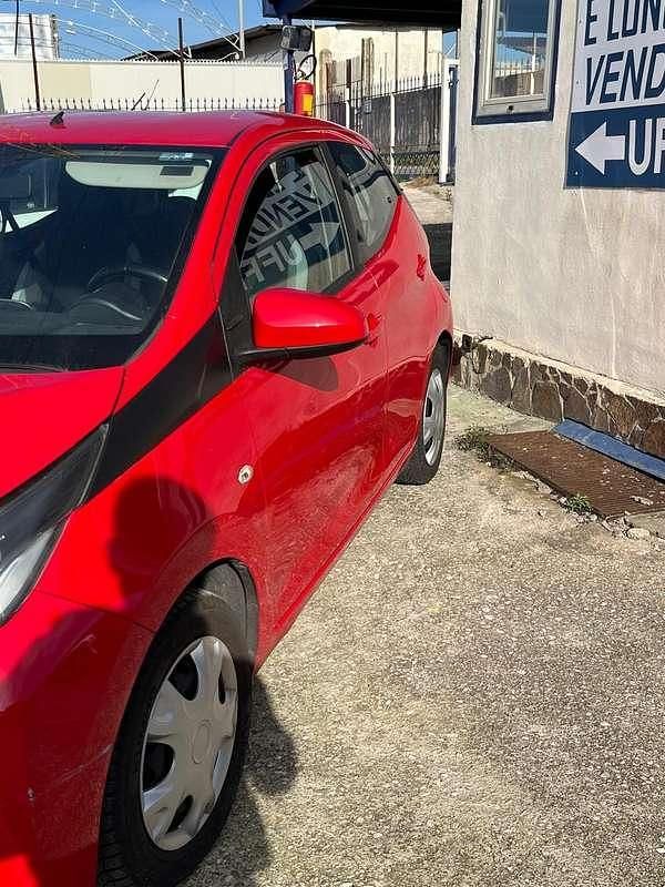 Usata Toyota Aygo X-play 69 CV (50 kW) 2016 Utilitaria