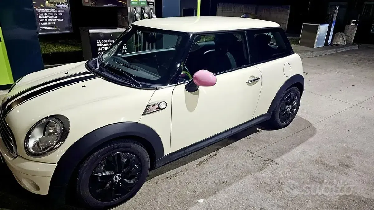 Usata Mini ONE 75 CV (55 kW) 2010 Utilitaria