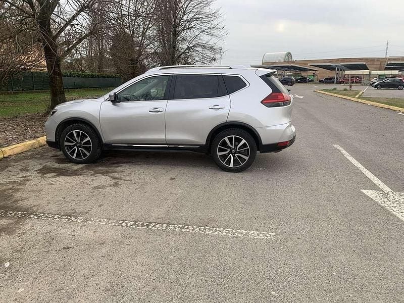 Usata Nissan X-Trail Tekna 150 CV (110 kW) 2020 Grigio SUV