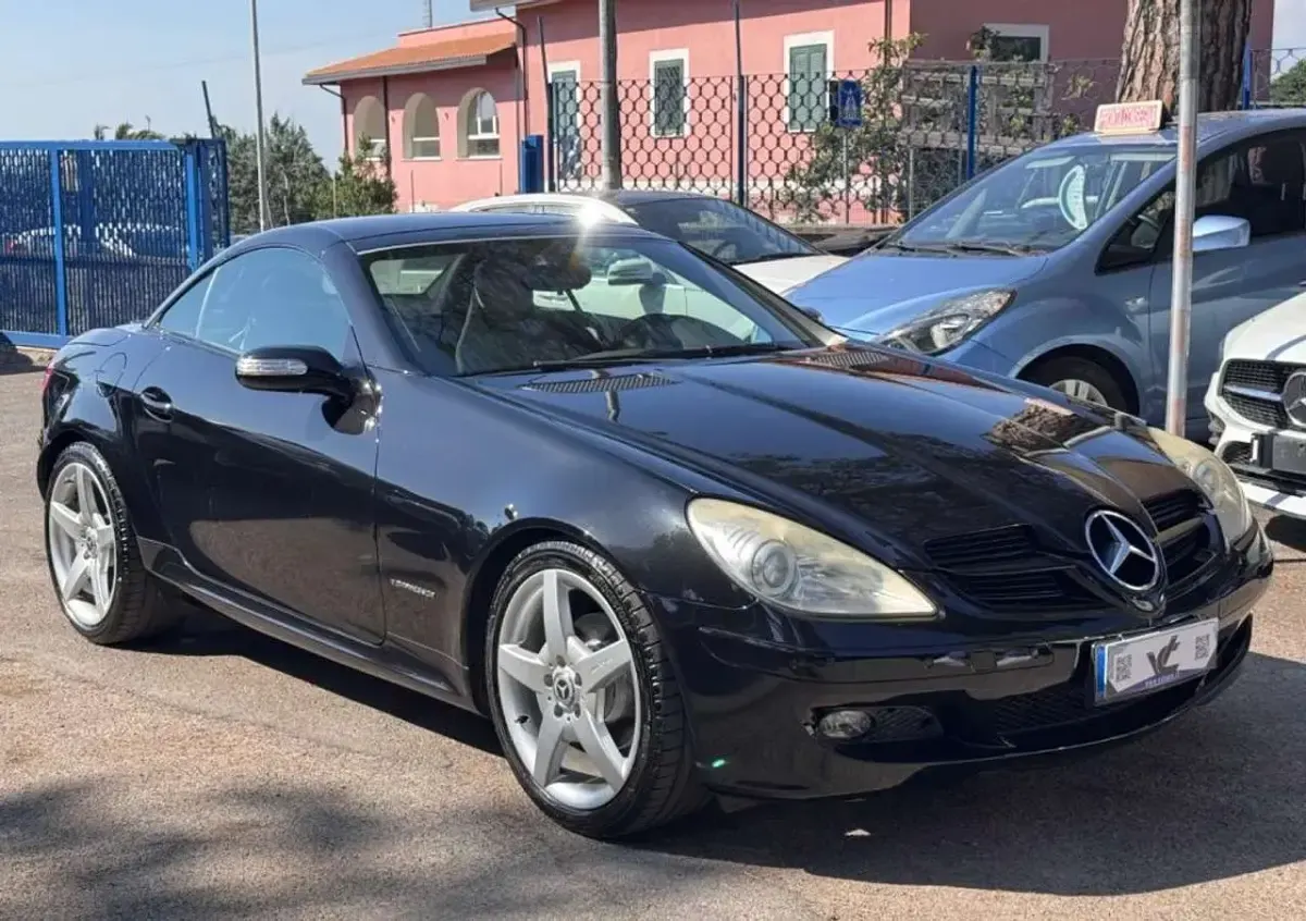 Usata Mercedes SLK200 163 CV (119 kW) 2005 Nero Cabrio