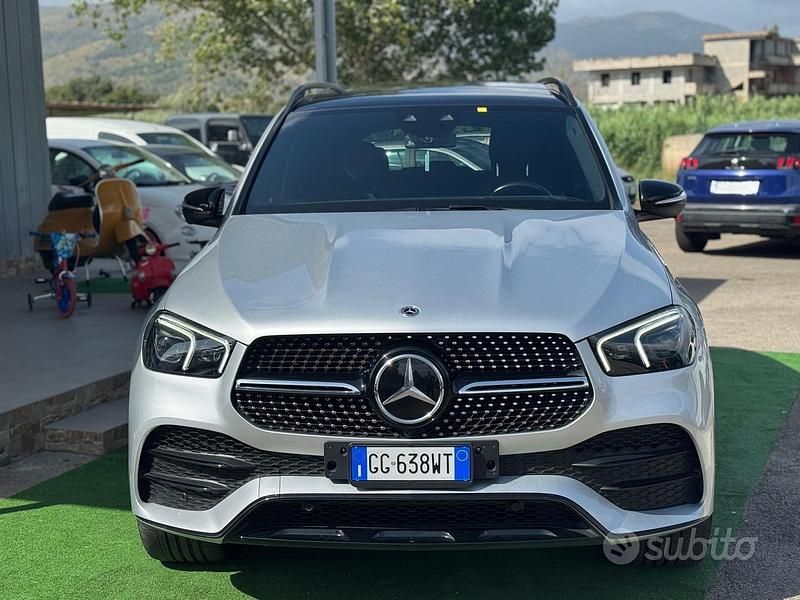 Usata Mercedes GLE300 Premium Plus 245 CV (180 kW) 2021 Grigio Station wagon