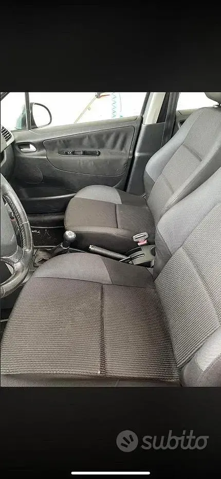 Usata Peugeot 207 88 CV (64 kW) 2011 Grigio Berlina