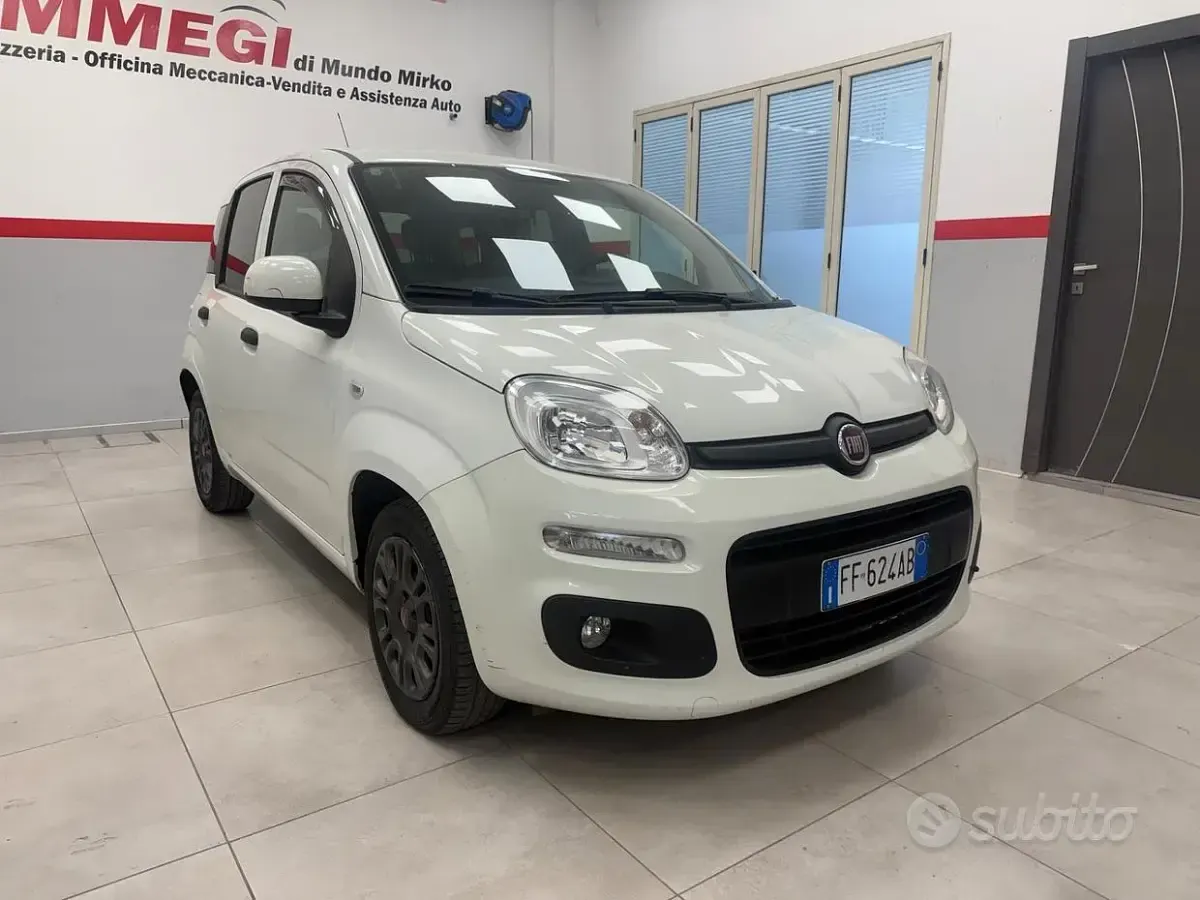 Usata Fiat Panda Easy 80 CV (58 kW) 2016 Bianco Utilitaria