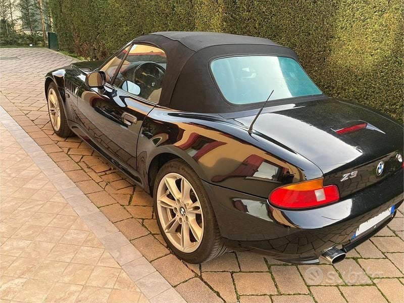 Usata BMW Z3 118 CV (86 kW) 1999 Nero Cabrio
