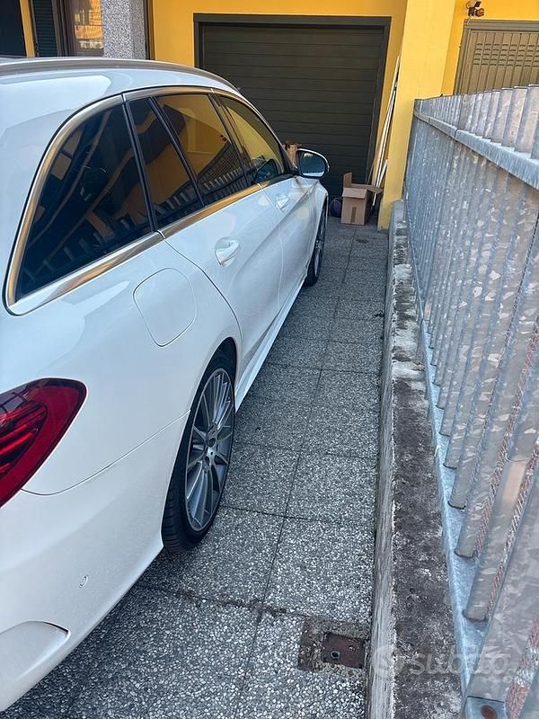 Usata Mercedes C220 194 CV (142 kW) 2019 Bianco Station wagon