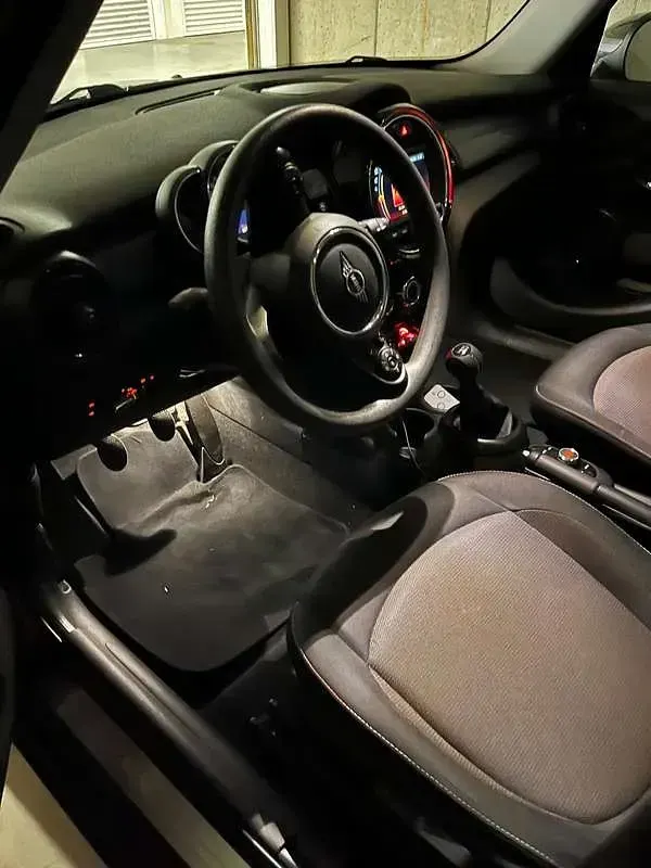 Usata Mini Cooper 136 CV (100 kW) 2018 Nero Utilitaria