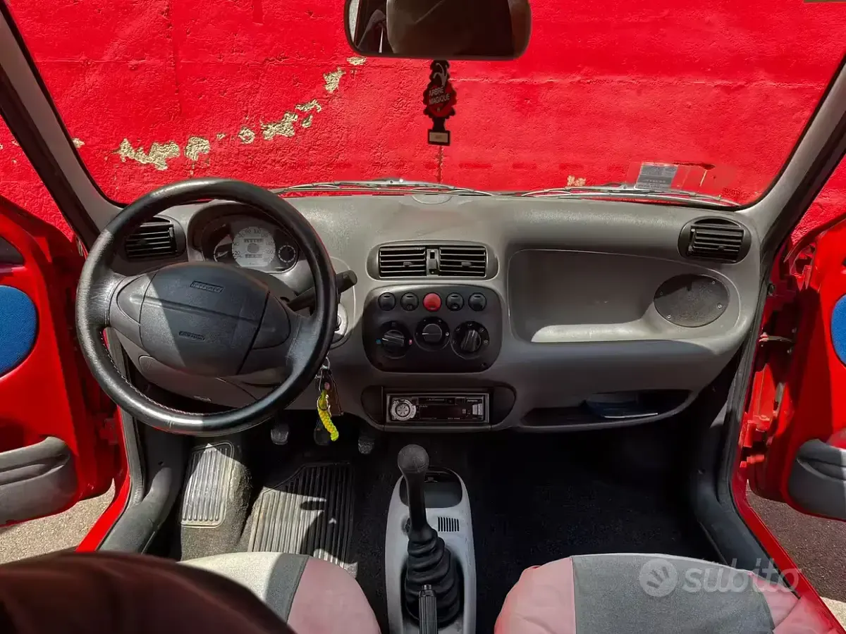 Usata Fiat Seicento 39 CV (28 kW) 2000 Rosso Utilitaria