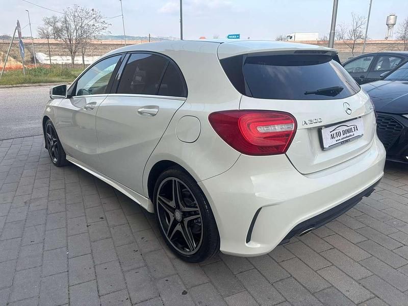 Usata Mercedes A200 Premium 136 CV (100 kW) 2013 Bianco Berlina