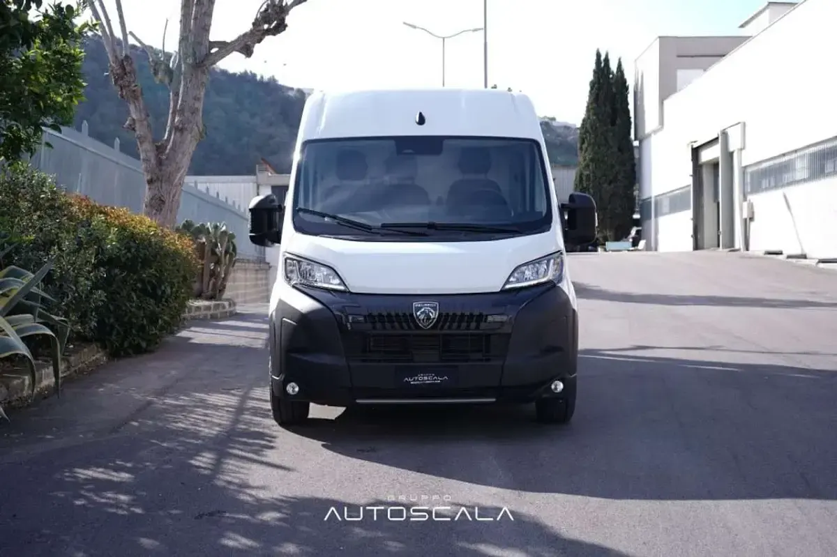 Nuova Peugeot Boxer S 140 CV (102 kW) 2026 Bianco Furgone