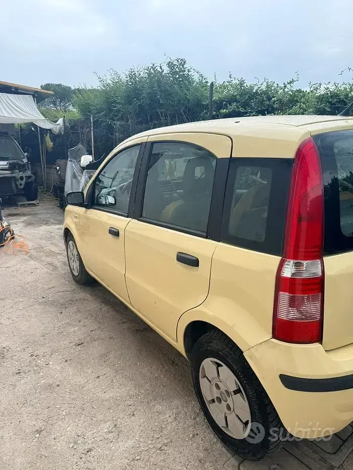 Usata Fiat Panda 54 CV (39 kW) 2008 Giallo Utilitaria
