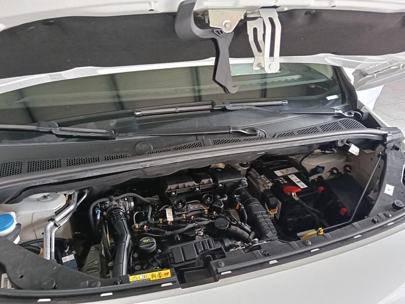 Usata Opel Combo 101 CV (74 kW) 2020 Bianco Monovolume