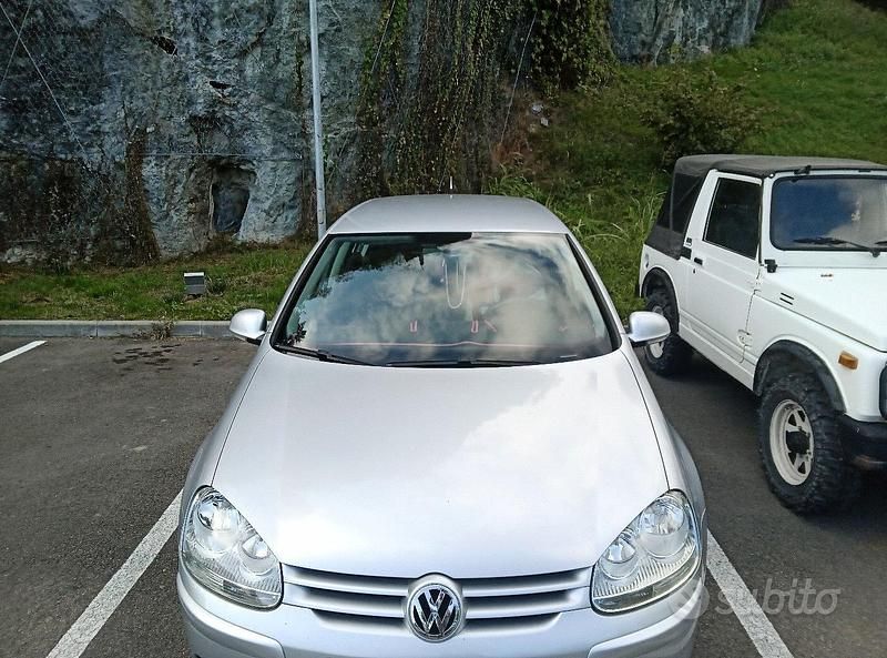 Usata VW Golf V 105 CV (77 kW) 2006 Grigio Berlina