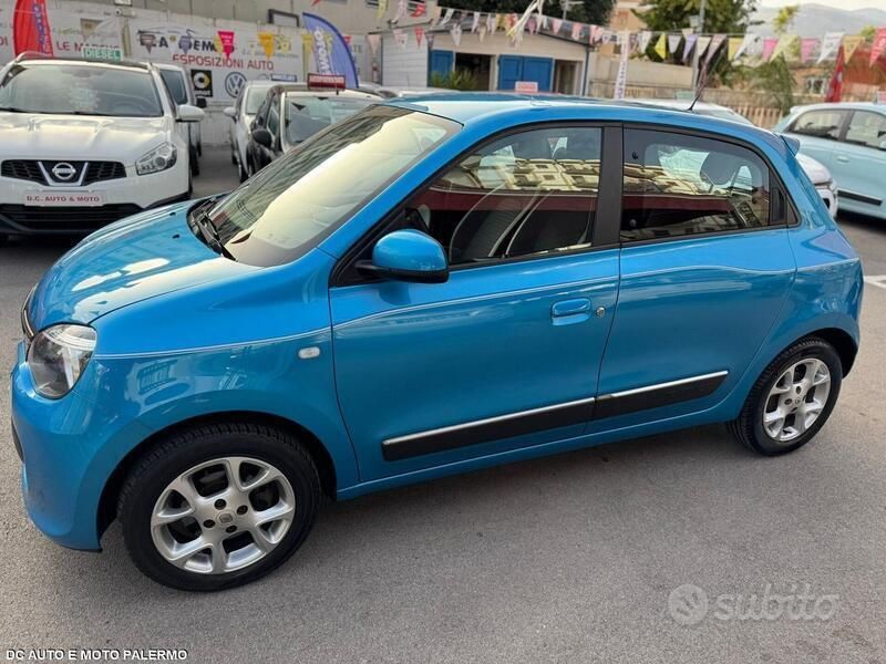 Usata Renault Twingo 69 CV (50 kW) 2015 Blu Utilitaria