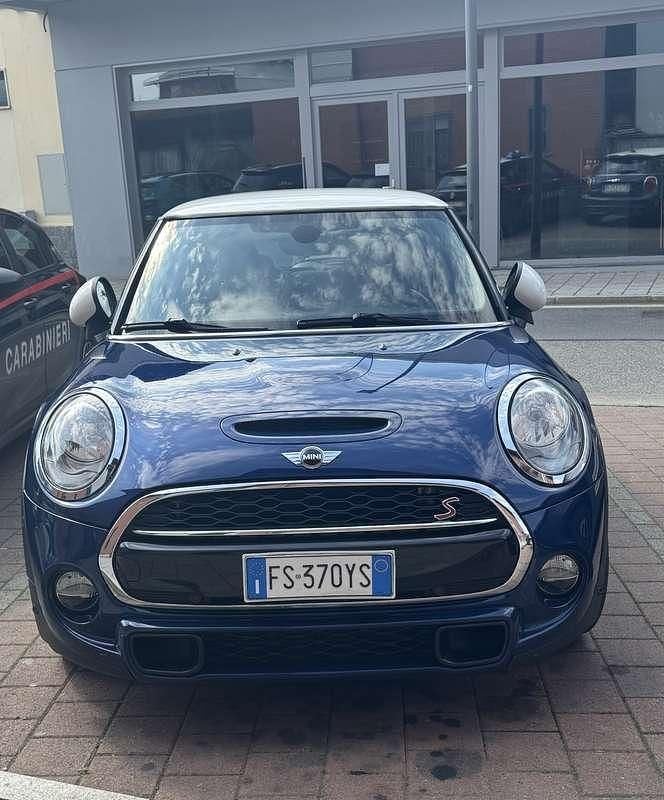 Usata Mini Cooper S Hype 192 CV (141 kW) 2016 Utilitaria