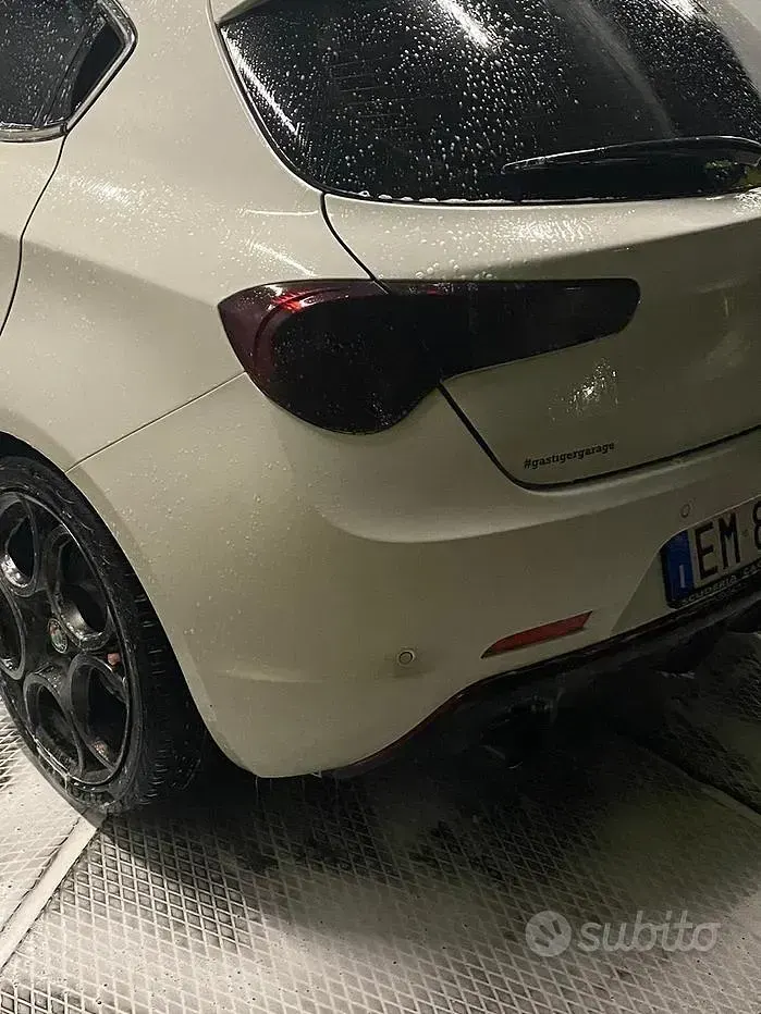 Usata Alfa Romeo Giulietta 140 CV (102 kW) 2012 Utilitaria