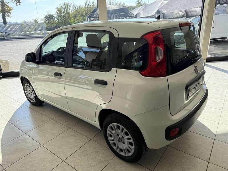Usata Fiat Panda Easy 95 CV (69 kW) 2019 Bianco Utilitaria