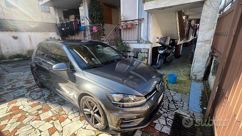 Usata VW Golf VII R-line 2018 Grigio Berlina