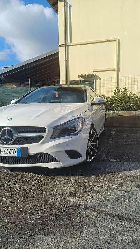 Usata Mercedes CLA220 Shooting Brake Premium 177 CV (130 kW) 2017 Station wagon