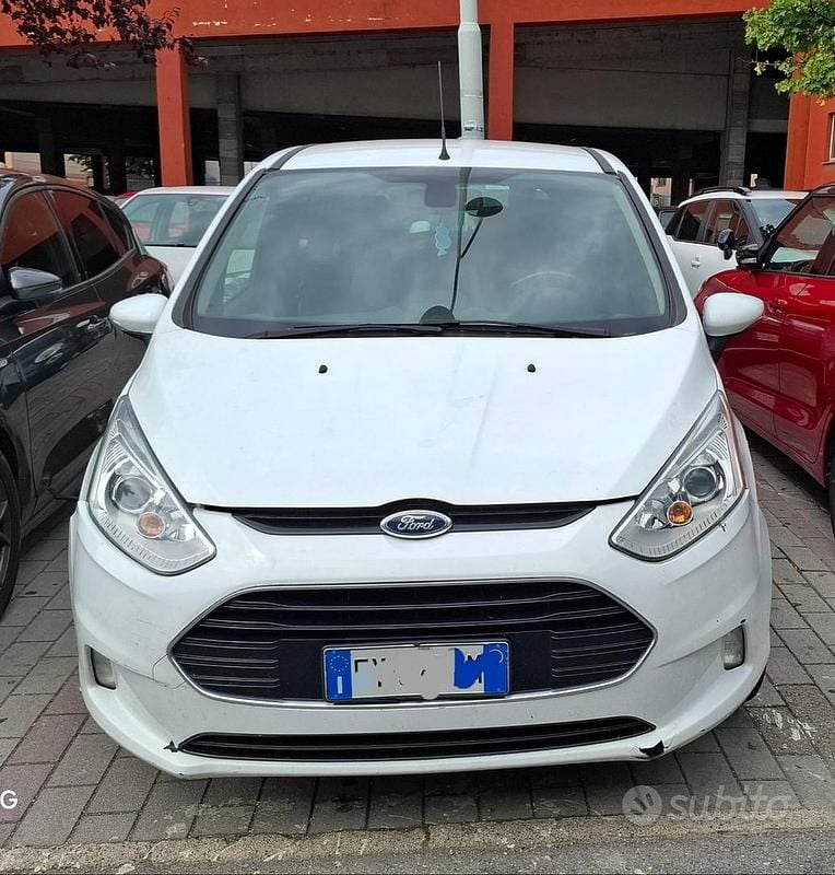 Usata Ford B-MAX Business Edition 101 CV (74 kW) 2015 Bianco Monovolume