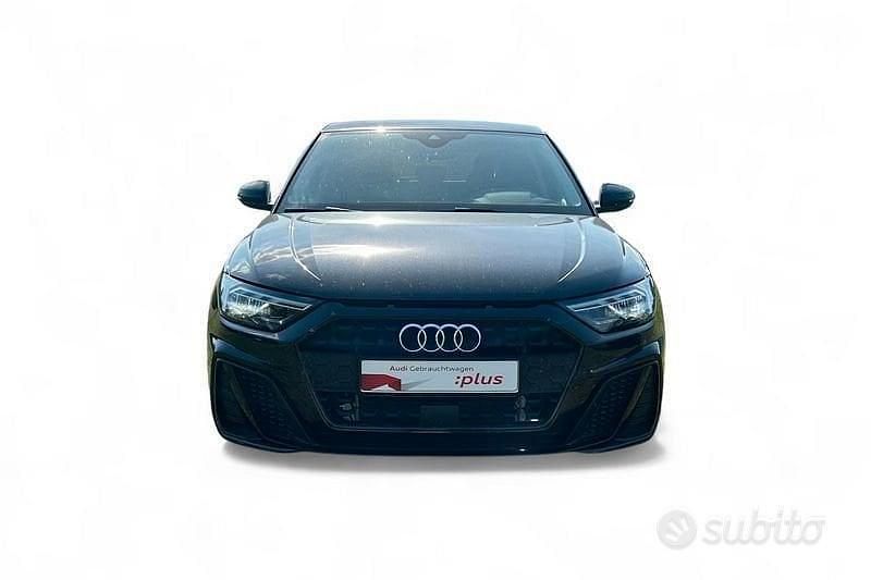 Usata Audi A1 Ambiente 116 CV (85 kW) 2024 Nero Berlina
