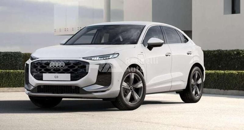 Nuova Audi Q3 S-Line 272 CV (200 kW) 2026 Bianco SUV