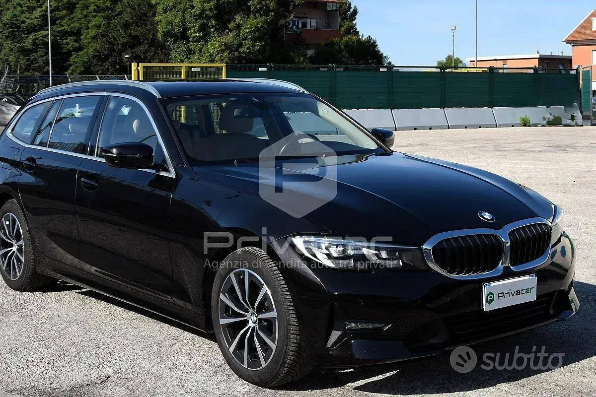 Usata BMW 320 Advantage 190 CV (139 kW) 2020 Nero Station wagon