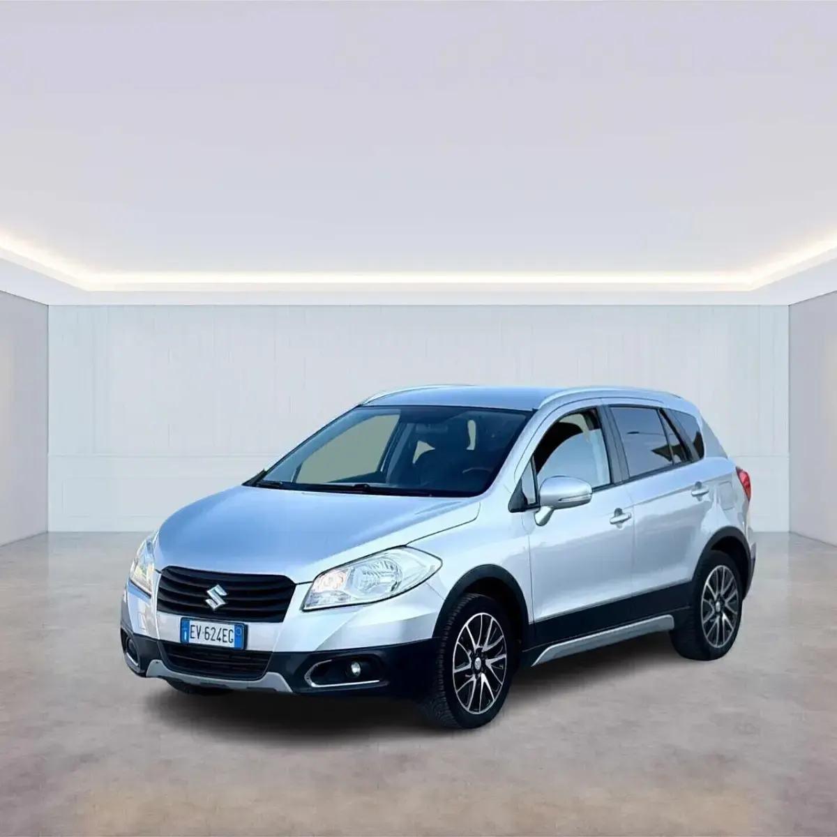 Usata Suzuki SX4 S-Cross 120 CV (88 kW) 2014 Argento Station wagon