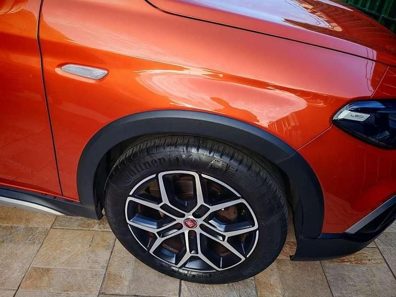 Usata Fiat Tipo Cross 101 CV (74 kW) 2021 Berlina