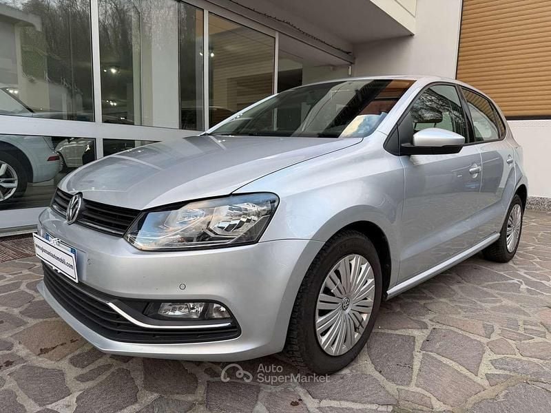 Usata VW Polo Trendline 60 CV (44 kW) 2017 Argento Berlina