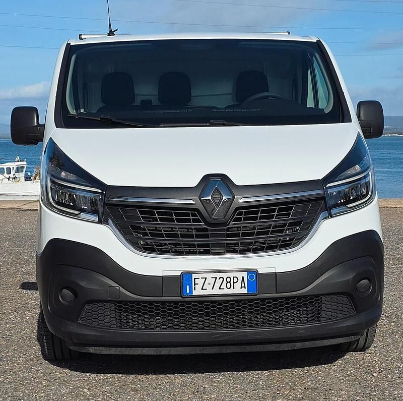 Usata Renault Trafic 145 CV (106 kW) 2019 Bianco Monovolume
