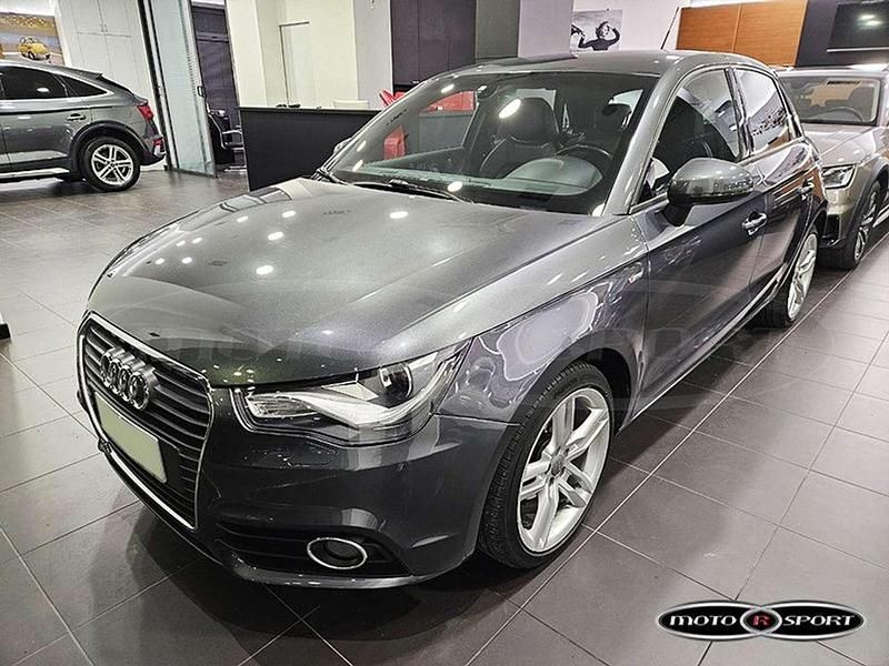 Grigio Usata 2015 Audi A1 Sportback S-Line Due volumi | 12.900 € (Cara) - Immagine 1/4