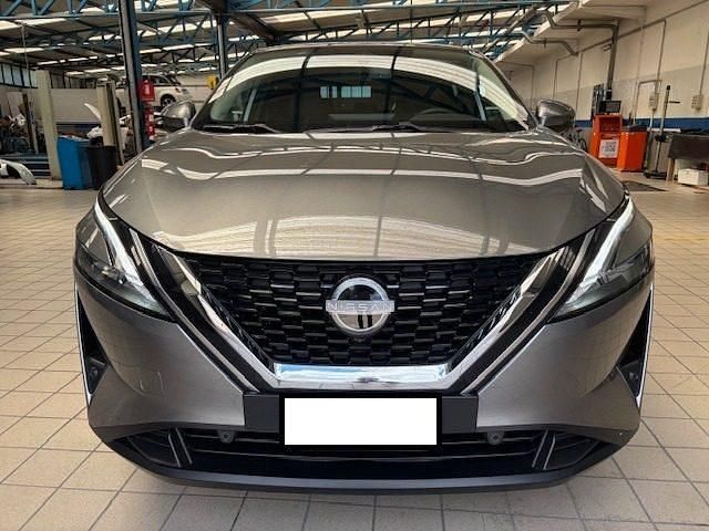 Grigio scuro Usata 2023 Nissan Qashqai N-Connecta SUV | 25.900 € (Buon prezzo) - Immagine 1/4