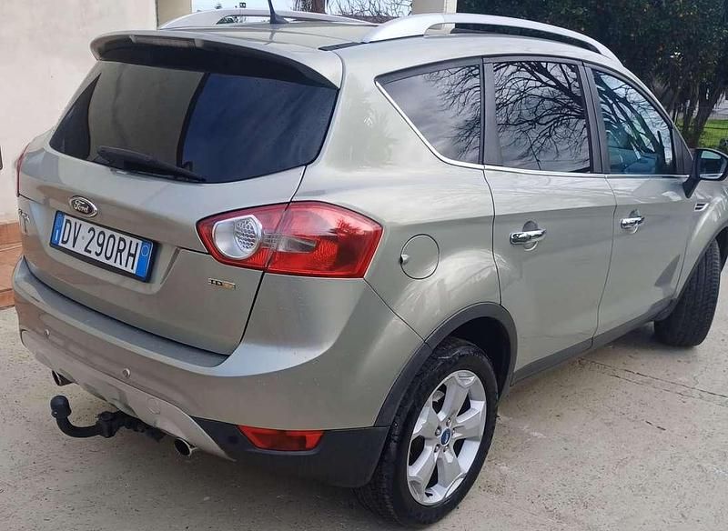 Usata Ford Kuga Titanium 136 CV (100 kW) 2009 SUV