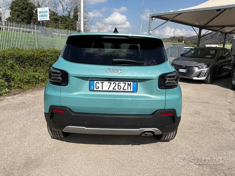 Usata Jeep Avenger Summit 101 CV (74 kW) 2024 Grigio SUV