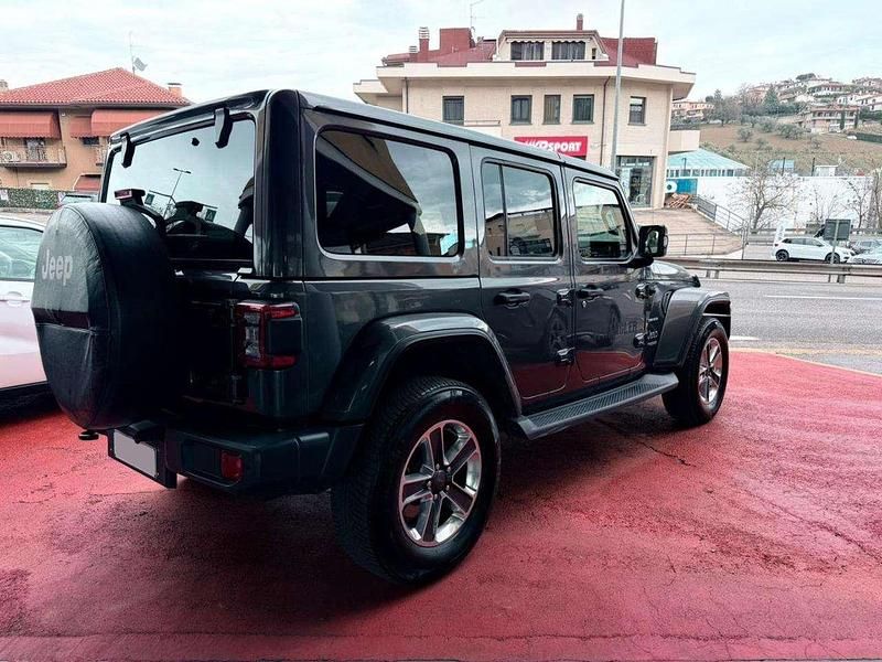 Usata Jeep Wrangler Unlimited Sahara 200 CV (147 kW) 2018 Grigio scuro SUV