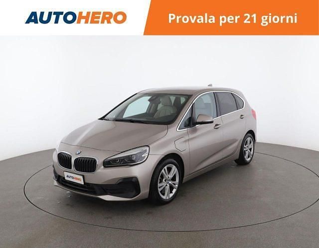 Argento Usata 2021 BMW 225 Active Tourer iPerformance Monovolume | 15.499 € (Buon prezzo) - Immagine 1/2
