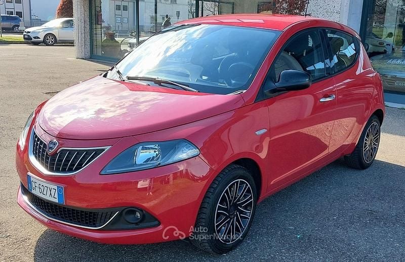 Usata Lancia Ypsilon 69 CV (50 kW) 2022 Utilitaria