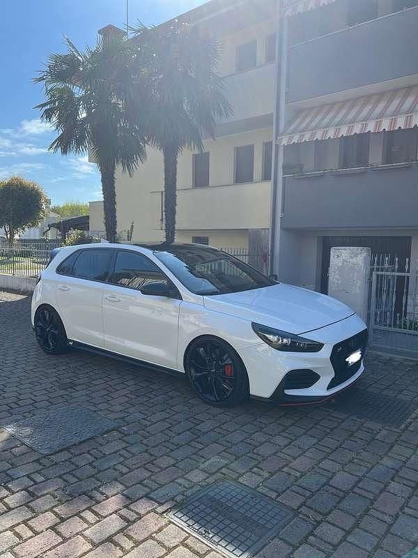 Usata Hyundai i30 N Performance 275 CV (202 kW) 2019 Berlina