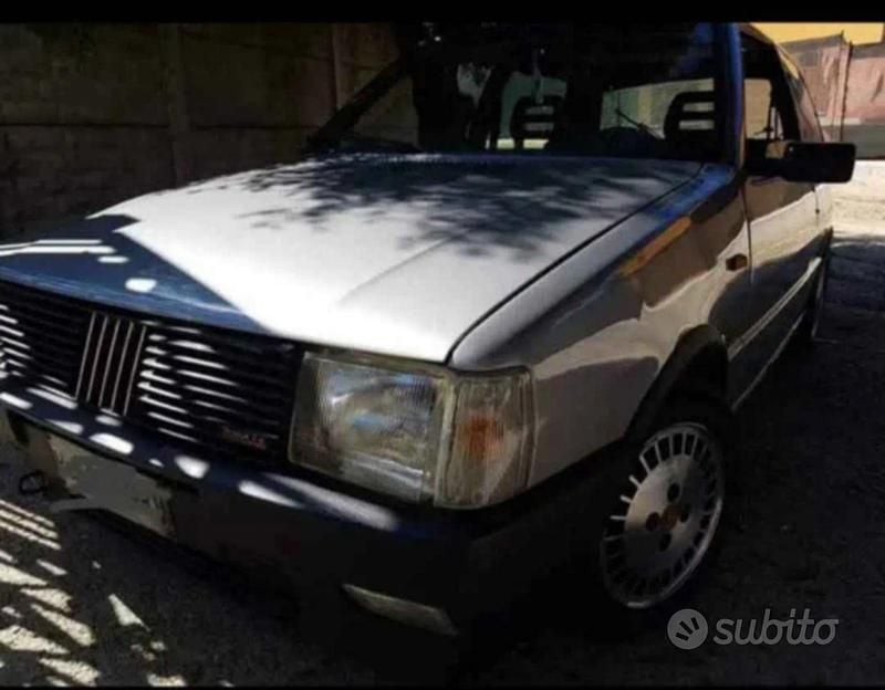 Grigio Usata 1986 Fiat Uno Due volumi | 12.500 € - Immagine 1/4
