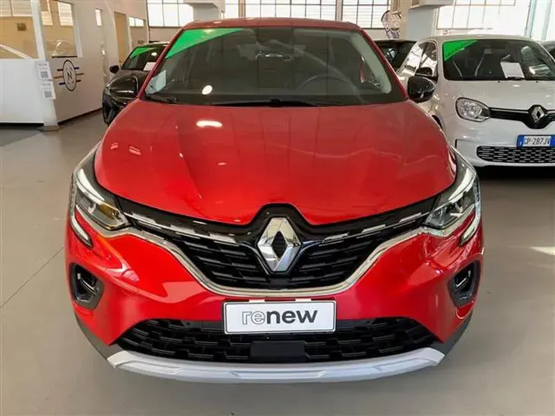 Usata Renault Captur Techno 91 CV (66 kW) 2023 Rosso SUV