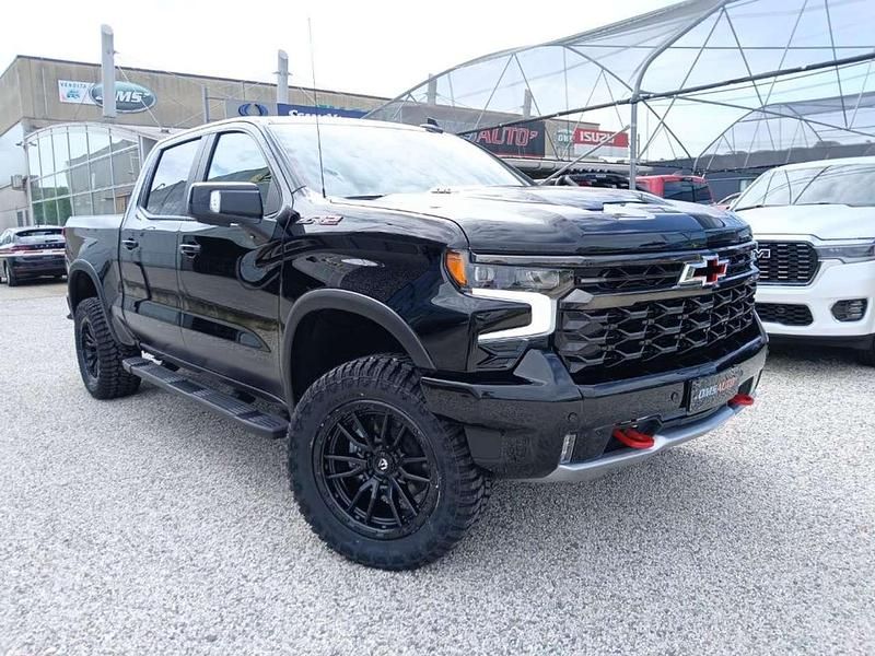 Nuova Chevrolet Silverado 426 CV (313 kW) 2026 Nero SUV