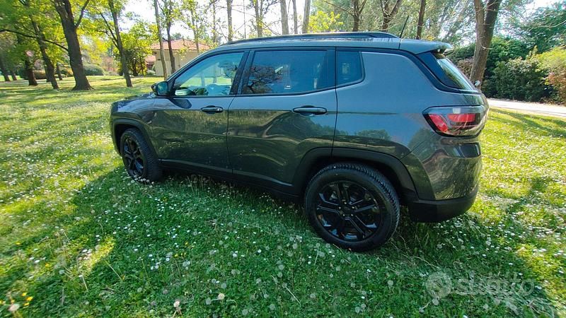 Usata Jeep Compass Night Eagle 150 CV (110 kW) 2022 Grigio SUV
