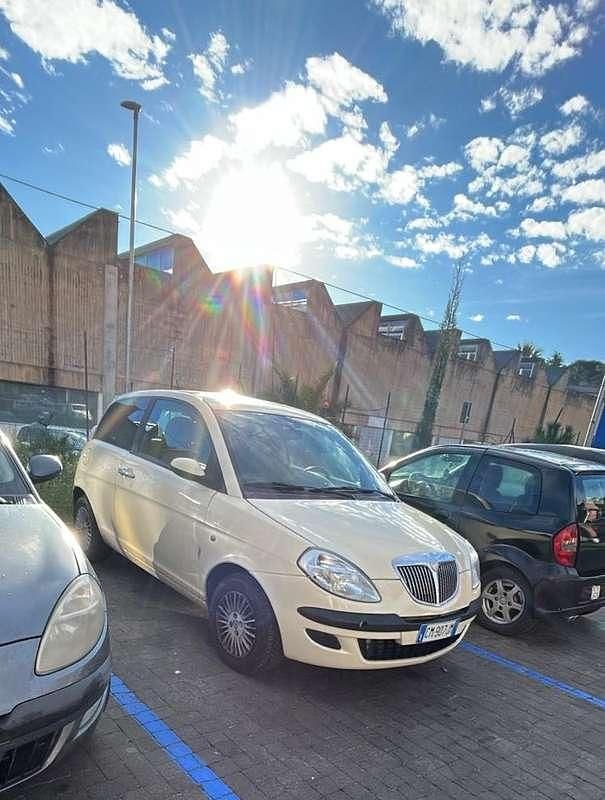 Usata Lancia Ypsilon 69 CV (50 kW) 2005 Utilitaria