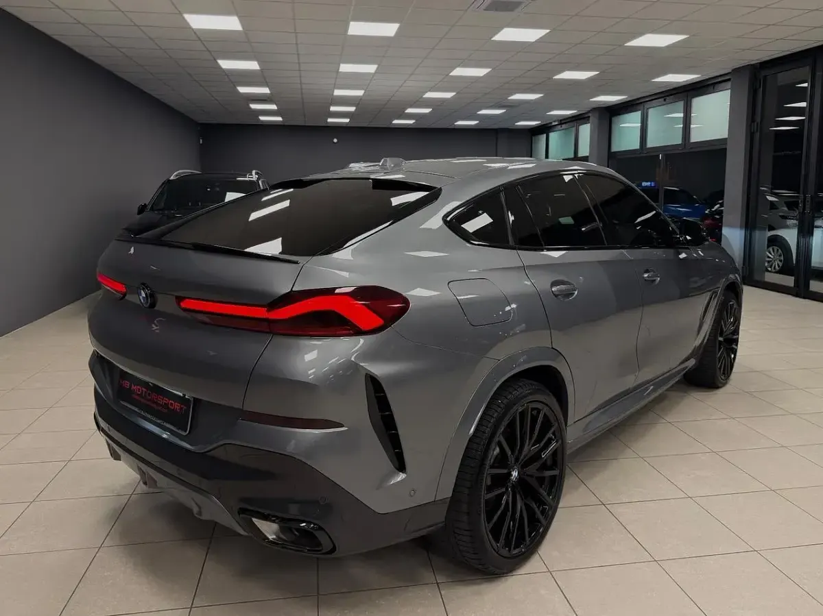Usata BMW X6 M Sport 285 CV (209 kW) 2024 Grigio SUV