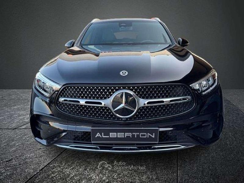 Usata Mercedes GLC450 AMG Line Premium 197 CV (144 kW) 2024 Nero SUV