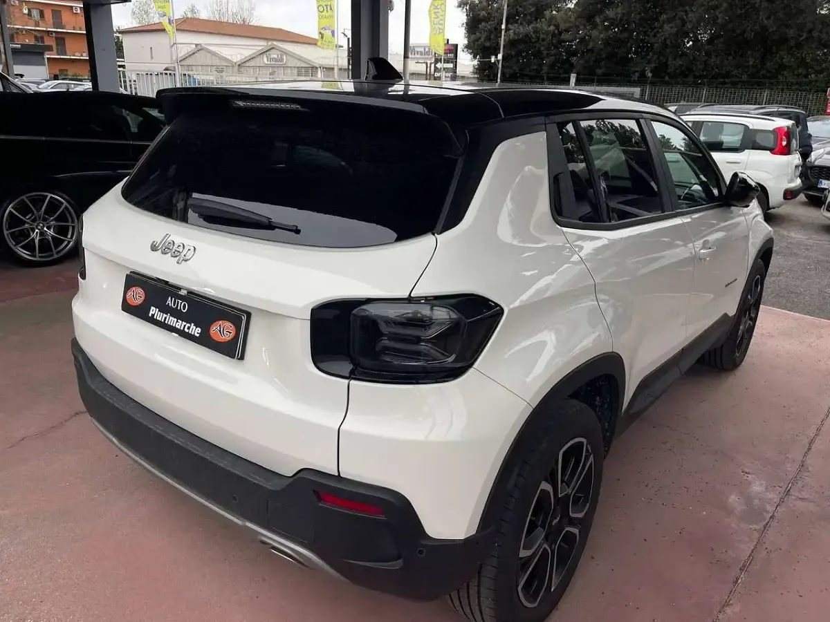 Usata Jeep Avenger Summit 101 CV (74 kW) 2025 Other SUV