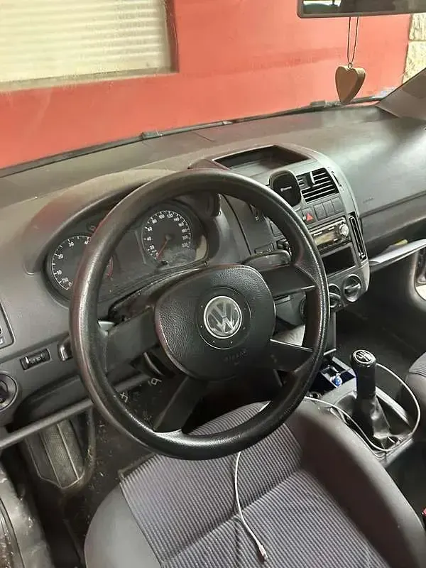 Usata VW Polo 75 CV (55 kW) 2004 Nero Utilitaria