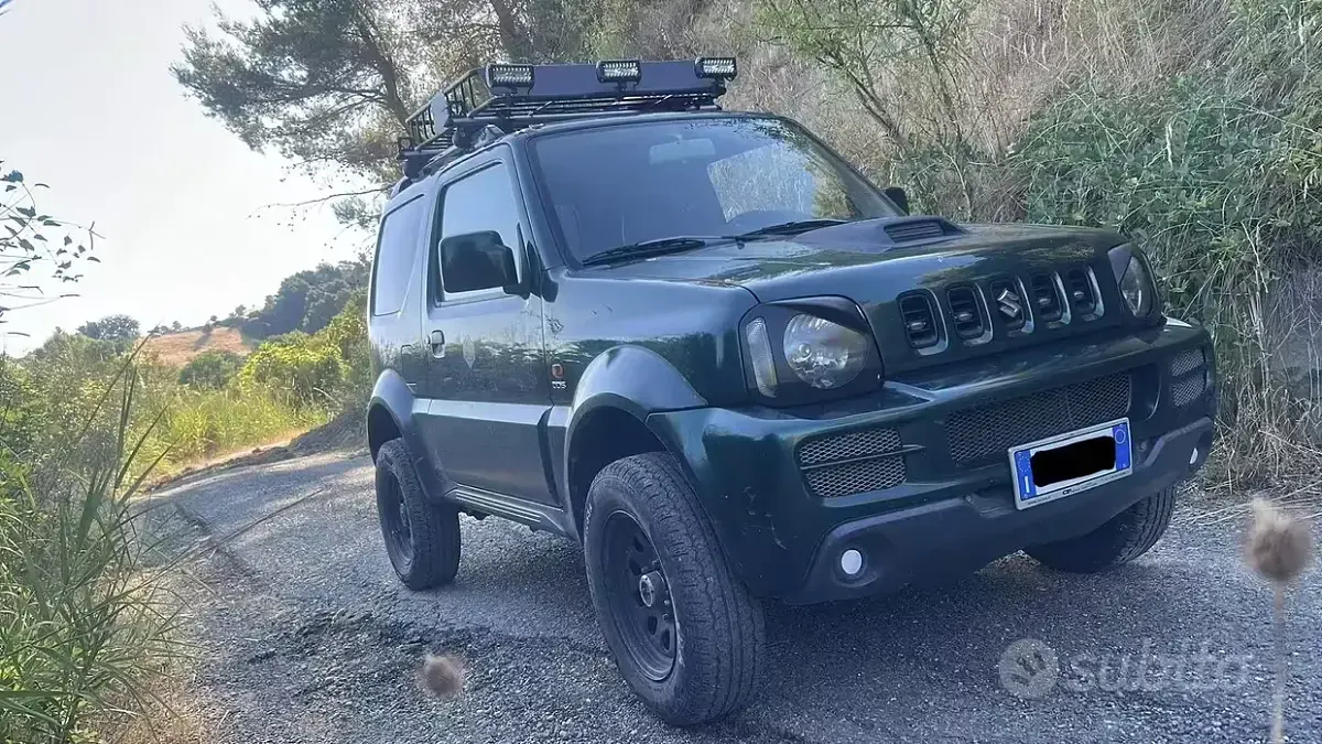 Usata Suzuki Jimny 86 CV (63 kW) 2007 Verde SUV