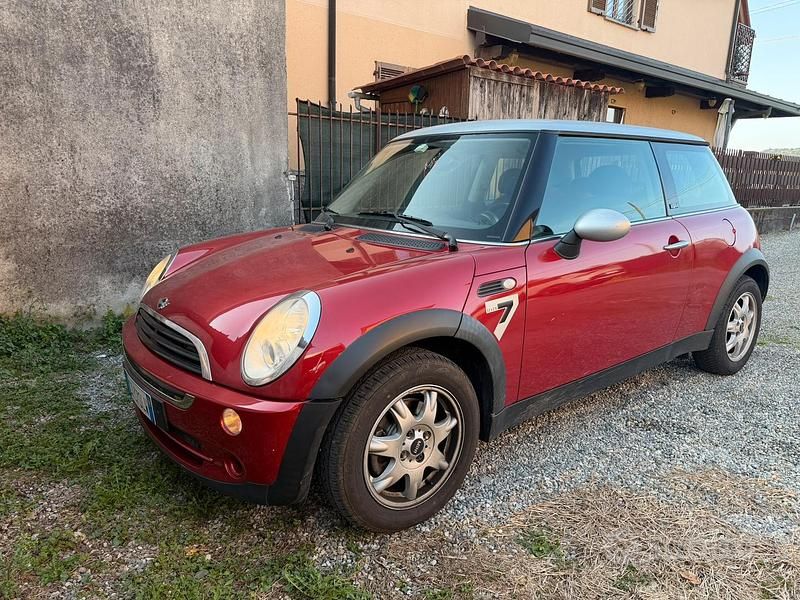 Usata Mini ONE 90 CV (66 kW) 2006 Rosso Utilitaria